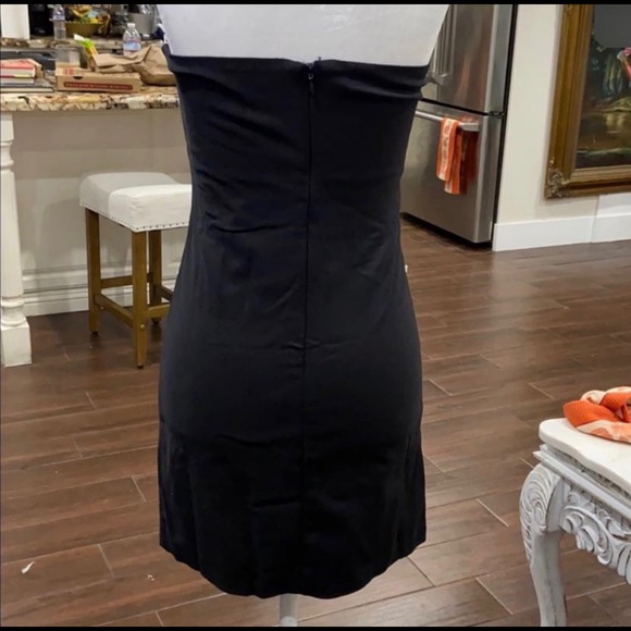 Dress - Picture 4 of 4